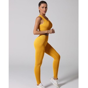 Conjunto Deportivo para Mujer, Ropa Deportiva Premium Personalizada OEM al por Mayor, Leggings de Yoga con Cintura Alta Elástica - Product Image 1