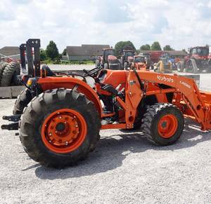 Tracteur à chenilles Kubota MX6000 LA106 d'occasion pas cher 2022 avec chargeur frontal, tracteur utilitaire compact pour la ferme - Product Image 1