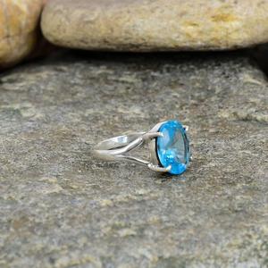 Anillo elegante de Topacio Azul, joyería minimalista hecha a mano de Plata de Ley 925 para mujer, regalo de aniversario de boda - Product Image 3