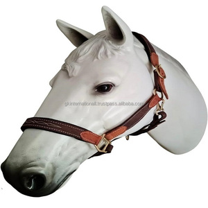Fabriqué avec un licou de cheval en cuir marron de qualité supérieure super doux avec des coutures fantaisie et un rembourrage en laiton réglable sans rouille - Product Image 6