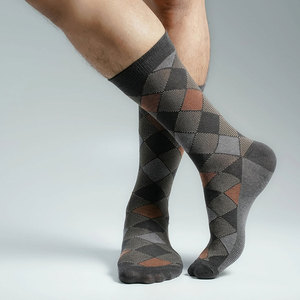 Calcetines Casuales de Algodón Premium 2025, Logotipo Personalizado, Calcetines Casuales Cómodos Hechos en Pakistán para Hombre - Product Image 3