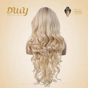 วิกผมสังเคราะห์แบบลูกไม้ด้านหน้า Diva-DWY 13x6 สีน้ำตาลประกายบลอนด์  แสกได้อิสระ  ลูกไม้โปร่งใส  ผมหยิก - Product Image 3