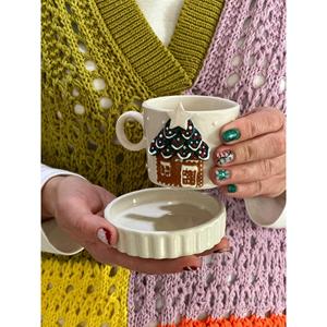 Tazza fatta a mano per la casa di natale - Product Image 3