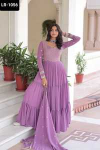 Robes Anarkali à manches longues de style indien pakistanais en faux georgette avec des paillettes et des broderies Zari avec bordure en dentelle Dupatta - Product Image 2