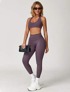 กางเกงขาสั้นวิ่งเอวสูงสำหรับผู้หญิง & บราสายไขว้โชว์หลังชุดออกกำลังกายลายพื้น2ชิ้น - Product Image 3