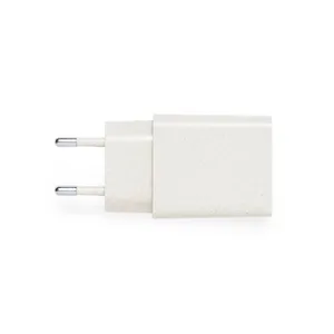 Caricatore USB Ecosostenibile Avery in Fibra di Grano con Caratteristiche Ecologiche - Product Image 1
