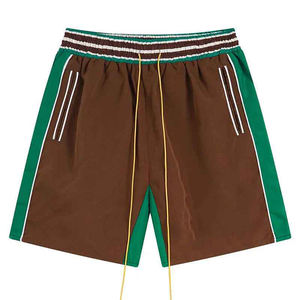 Ropa de calle para hombre, pantalones cortos a rayas reflectantes, pantalones cortos transpirables de secado rápido para gimnasio, pantalones cortos deportivos informales con bolsillos y cremallera para correr - Product Image 1