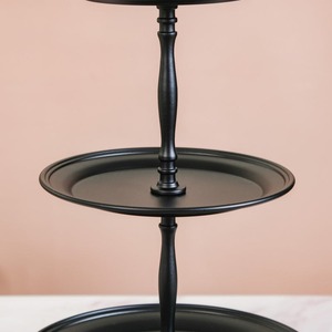 Soporte Clásico de Metal Negro Mate de 3 Niveles para Tartas con Asa de Anillo, Torre Moderna Redonda para Cupcakes, Exhibidor de Postres Escalonado para Fiestas y Buffets - Product Image 3