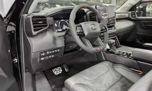 Comme neuf de qualité 2024 T o y o t a Seq uoia TRD PRO Wild SUV - Product Image 6