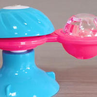 Jouets de luxe pour chats : Moulin à vent interactif avec lumière LED clignotante et clochette, accessoires d'entraînement pour animaux de compagnie, friandise rotative personnalisable avec logo