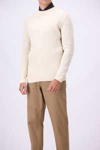 Pull personnalisé brodé pour homme, pull unisexe uni élégant en tricot torsadé, fabriqué au Pakistan, services OEM, étiquette avant, motif d'hiver - Product Image 2