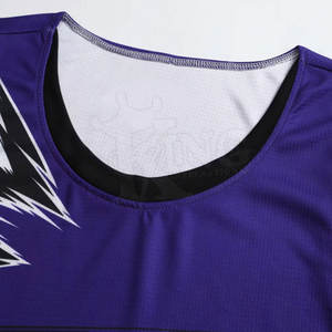 ชุดกีฬาบาสเก็ตบอลชุดกีฬากลางแจ้งทำจากวัสดุโพลีเอสเตอร์100% - Product Image 3