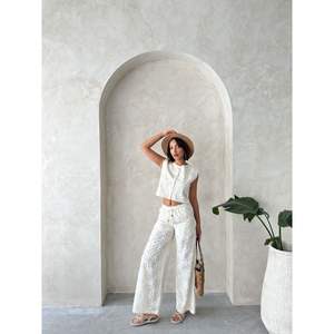 Combinaisons et salopettes sans manches brodées pour femmes - Product Image 4