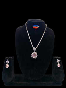 ชุดสร้อยคอและต่างหูสแตนเลสประดับเพชรแนววินเทจสำหรับผู้หญิงงานหมั้นวันครบรอบแต่งงานและโอกาสในการเป็นของขวัญ - Product Image 3