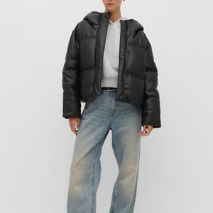 2023 bordado personalizado Logo cálido cuero Puffer abajo abrigo chaqueta mujer invierno Casual Original cuero burbuja acolchado 2023 chaquetas - Product Image 3