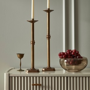 Unique Metal <b>Brass</b> Candle Holder Modern Luxury Design Round <b>Candlestick</b> Set for Table Decoration Elegant Ins Style Candle Stand - Product Image 2