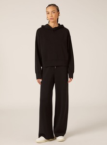 Sudadera con capucha para mujer con estampado personalizado de ajuste clásico-ODM Service Front Logo 100% algodón transpirable y de secado rápido para gimnasio y viajes - Product Image 4