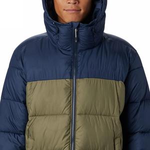 Blouson matelassé pour homme sur mesure avec surpiqûres personnalisées et finition imperméable, proposé comme un blouson en duvet haut de gamme pour homme - Product Image 6
