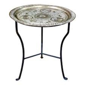 3 Pieds Métal Fer Designer Forme Ronde Table Marocaine Fait Main Design Unique Meubles de Café de Luxe Table d'Appoint Prix Compétitif - Product Image 3