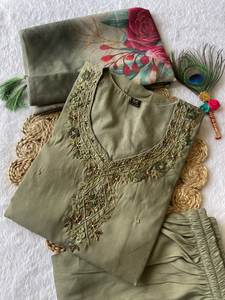 ชุดผ้าไหมสไตล์ปากีสถานแบบชุดยาวชุดยาวจากปากีสถานสำหรับผู้ใหญ่สำหรับงานเลี้ยงและงานแต่งงาน - Product Image 6