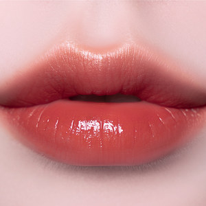 ลิปสติกเนื้อครีม K-skincare 4.5 กรัม ให้ความเงางาม ชุ่มชื้น ฉ่ำวาวดุจแก้ว - Product Image 2