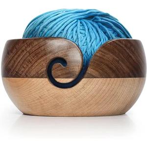 Cuencos de hilo de tejer de madera tallados a mano hechos a medida con intrincados patrones de talla adecuados para tiendas de hilo - Product Image 1