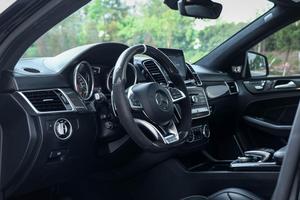 รถยนต์มือสอง พวงมาลัยซ้าย/ขวา ปี 2016 เมอร์เซเดส-เอเอ็มจี จีแอลอี 63 เอส คูเป้ - Product Image 3