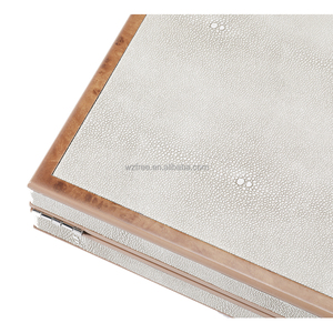 <span class=keywords><strong>Backgammon</strong></span> di Alta Qualità, <span class=keywords><strong>Gioco</strong></span> in Legno di Lusso con Finitura Laccata Lucida, Stile Semplice, Scatola in Legno - Product Image 5