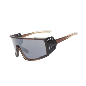 Gafas deportivas de una pieza de alta calidad, nuevo estilo retro con protectores laterales - Product Image 1
