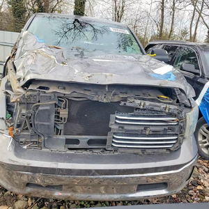 สินค้าใหม่ ของแท้ ขายดี จัดส่งเร็ว รถบรรทุก RAM 1500 SLT ปี 2013 - Product Image 1