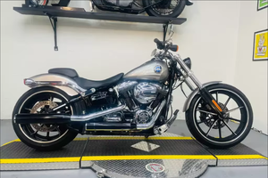 Motocicleta Cruiser RIDE 2026 para Harley-Davidson BREAKOUT 103 FXBRS en Venta - Product Image 2