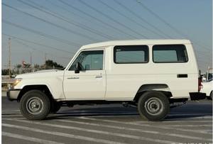 Utilisé pour Toyota pour Land Cruiser Hard Top LC78 4.2LV6DIESEL 3 portes conduite à gauche boîte de vitesses manuelle lumière intérieur cuir sièges A - Product Image 3