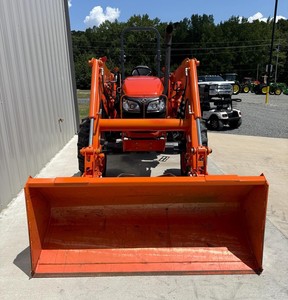 Occasion 2016 pour M7060 75HP 4WD Gear Drive Tracteur agricole à haute productivité avec pompe Roulement de boîte de vitesses à vendre - Product Image 4
