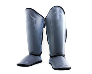 Protège-tibias OEM en cuir véritable pour la boxe et le sport Coussinets de cou-de-pied personnalisés Protège-jambes MMA à vendre/Protège-tibias d'entraînement MMA tendance - Product Image 2