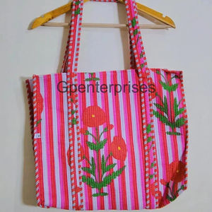 Sac fourre-tout d'été en coton matelassé imprimé de fleurs roses pour femmes Sacs à provisions à la mode - Product Image 1