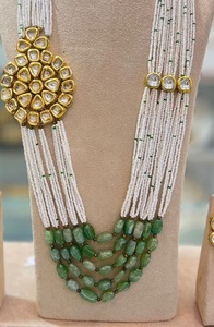 Élégant ensemble de bijoux de mariée en cuivre fabriqué à la main Style de luxe forme personnalisée collier boucles d'oreilles mariages fiançailles occasions spéciales - Product Image 5