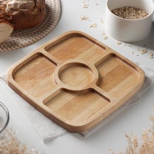 Plato de madera hecho a mano de gran venta con bandeja de bambú para organizar y servir comida durante cenas familiares de la India - Product Image 1