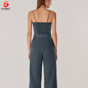 Combinaisons avec logo personnalisé pour femmes, barboteuse décontractée au genou pour femmes pour le printemps, vente en gros - Product Image 2