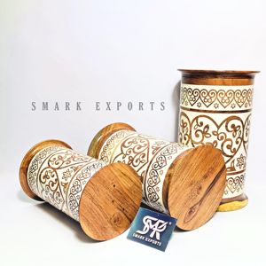 High Quality Eco-Friendly Wooden <b>Pet</b> Memorial <b>Urn</b> Artisan Heart Pattern Inlay Secure Lid Customizable Home Ceremonial Use - Product Image 1