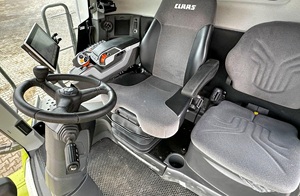 CLAAS Lexion 8700 TT รถแทรกเตอร์ - Product Image 3