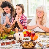 Feuille Design Thanksgiving Crackers No Snap Party Table Favor Set avec Blague Dés Cadeaux Thanksgiving Holiday Cracker pour Enfant Adulte