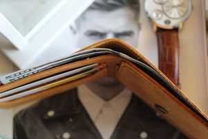 Porte-cartes élégant pour hommes Portefeuille en cuir véritable RFID Blocage Bifold avec fenêtre d'identification Design vintage LBW-0183 - Product Image 4