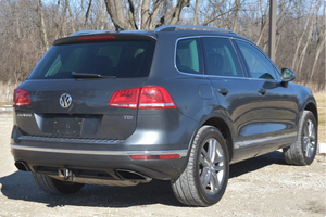 Asequible para Conducir |   CONDUCCIÓN IZQUIERDA |   Volante a la derecha |   Volkswagen Touareg Luksus TDI 2016 - Product Image 4