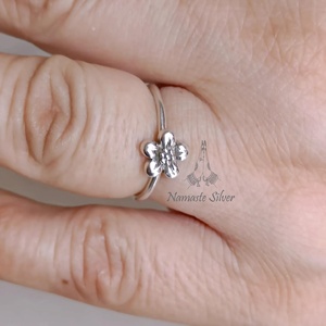 Handmade 925 Sterling Silver Floral <b>Ring</b> Women's Delicate Romantic Flower Blossom <b>Ring</b> <b>Dainty</b> Nature-Inspired Jewelry - Product Image 4