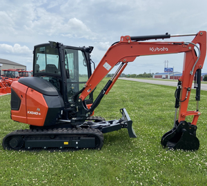 Excavatrice KUBOTA KXO40-5 d'occasion fiable avec cabine de conception avancée et panneau de commande facile à utiliser - Product Image 6