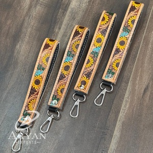 พวงกุญแจสายคล้องข้อมือหนังวัวมีสายคล้องข้อมือโทรศัพท์ - Product Image 1