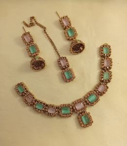 2025 Fashion Golden Stylish Mala & <b>Earrings</b> <b>Sets</b> Luxury Artificial <b>Bridal</b> Jewelry <b>Sets</b> Luxury Zircon Stone <b>Bridal</b> Jewelry <b>Set</b> - Product Image 5