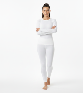 Traje Térmico Blanco SnowSilk para Mujer, Manga Larga, Corte Elegante, Tejido Suave, Cálido y Transpirable para un Estilo Invernal - Product Image 2