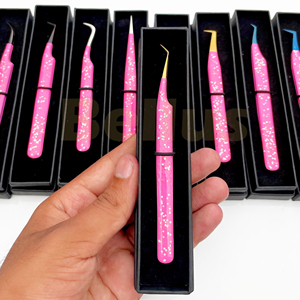 Ensemble de pinces à cils en acier inoxydable rose de qualité supérieure Emballage personnalisé inclus Outils de cils à volume droit à pointe inclinée - Product Image 3