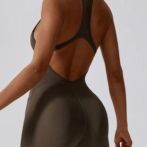 Combinaison de sport personnalisée une pièce pour femme – Tenue de yoga et d'entraînement - Product Image 5